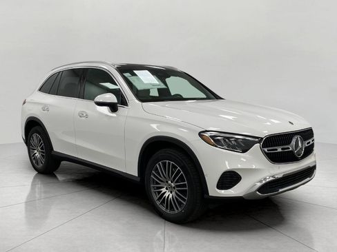 New 2026 Mercedes-Benz GLC 300 4MATIC image 1