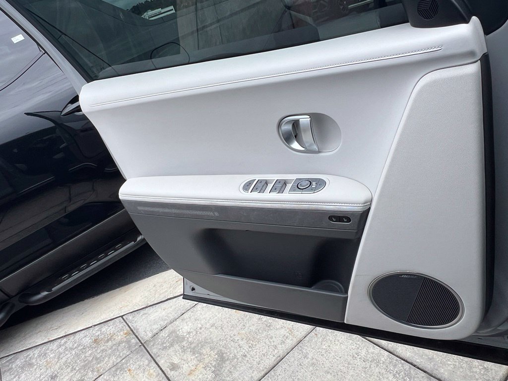 Certified 2024 Hyundai Ioniq 5 Limited RWD image 19