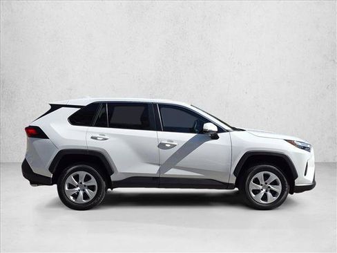 Used 2025 Toyota RAV4 LE FWD image 4