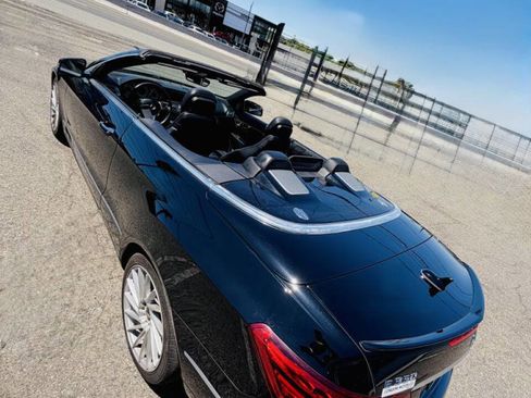 Used 2014 Mercedes-Benz E 350 Cabriolet w/ Premium 1 Package image 9