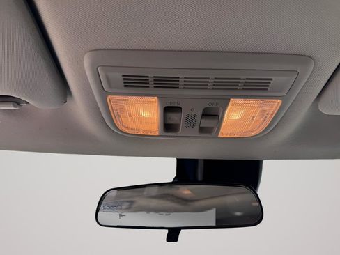 Used 2022 Honda HR-V EX image 34