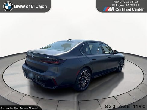 New 2025 BMW i7 xDrive60 w/ Executive Package image 5