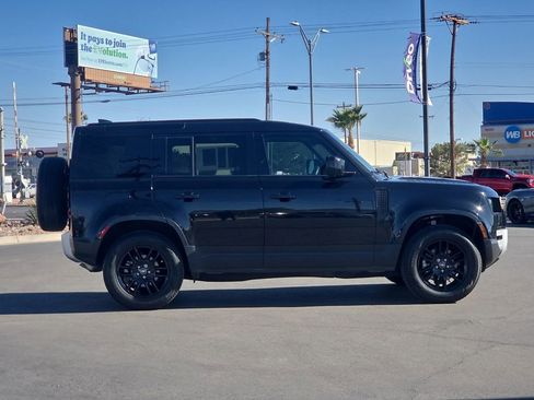 Used 2025 Land Rover Defender 110 S image 6