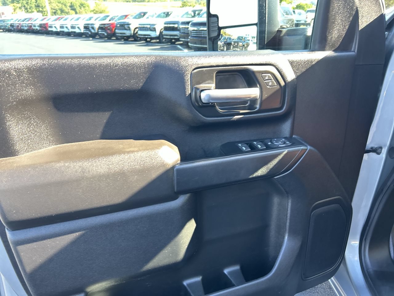 Used 2025 Chevrolet Silverado 2500 W/T AWD/4WD image 20