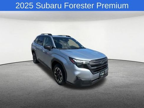Used 2025 Subaru Forester Premium w/ Convenience Package #1 AWD/4WD image 2