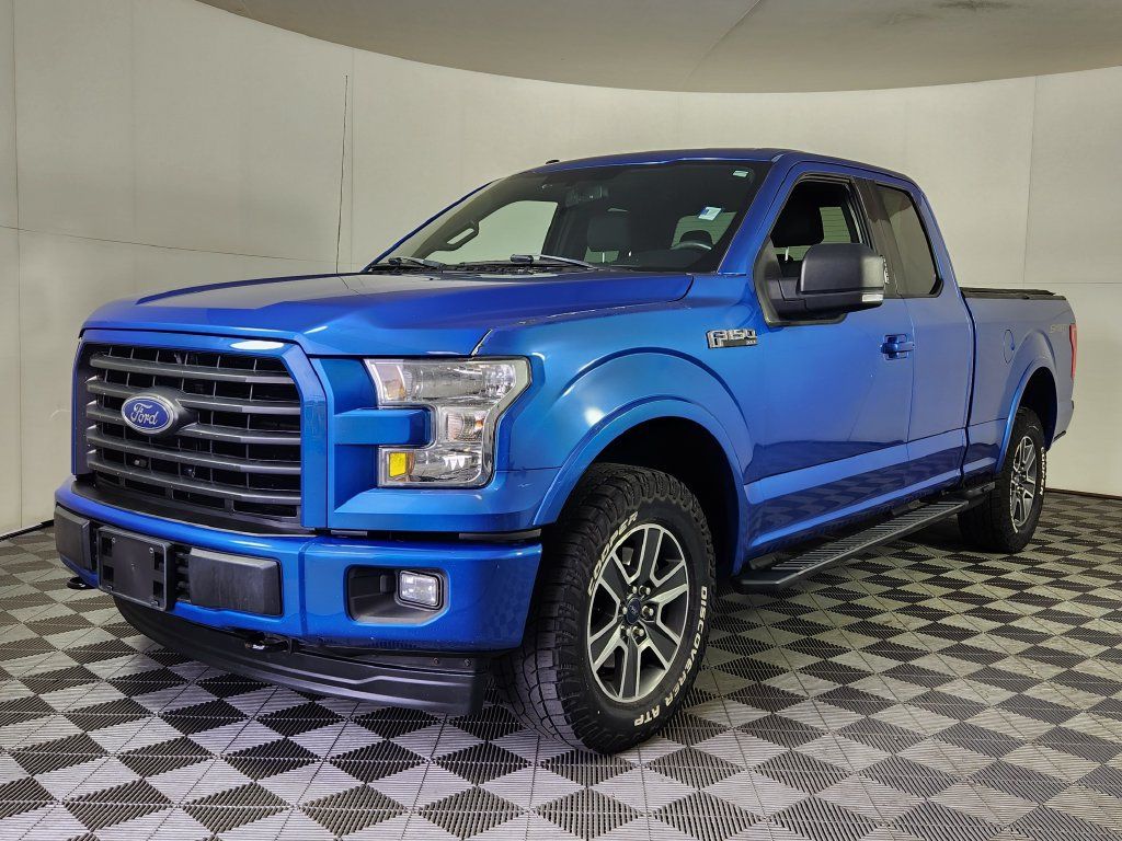 Used 2015 Ford F150 XLT w/ Equipment Group 301A Mid AWD/4WD image 3