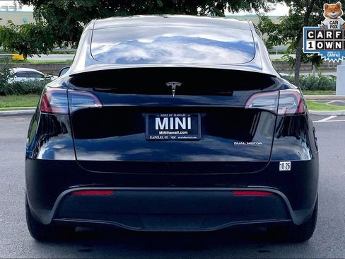Used 2023 Tesla Model Y Performance image 4