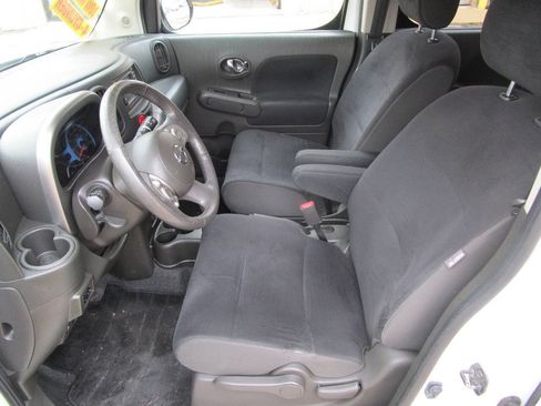 Used 2014 Nissan Cube 1.8 SL w/ SL Preferred Package FWD image 9