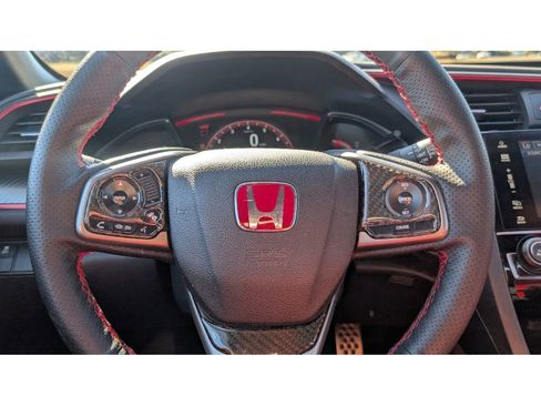 Used 2018 Honda Civic Type R image 19