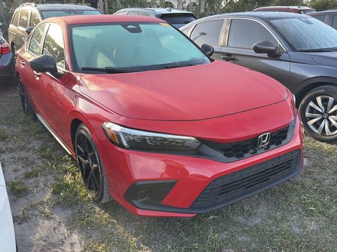 Used 2022 Honda Civic Sport image 1