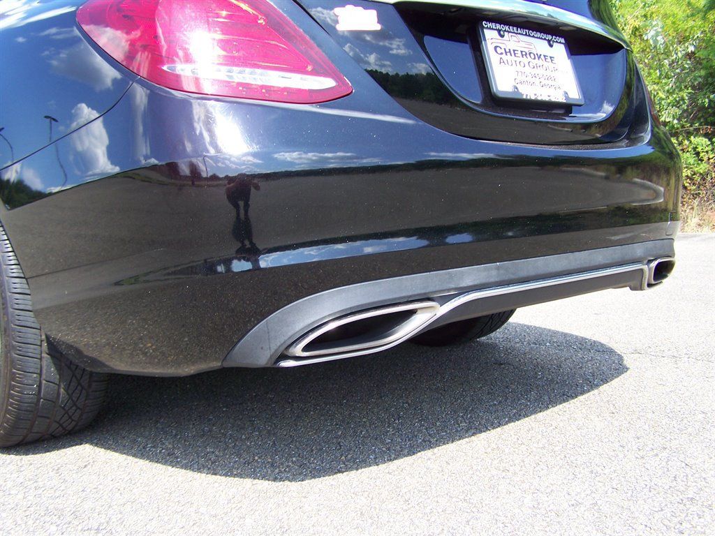 Used 2015 Mercedes-Benz C 300 Sedan image 28