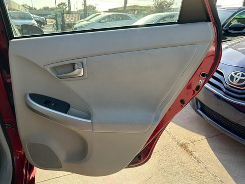 Used 2012 Toyota Prius Three w/ Solar Roof Pkg FWD image 17