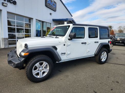 Used 2022 Jeep Wrangler Unlimited Sport image 6