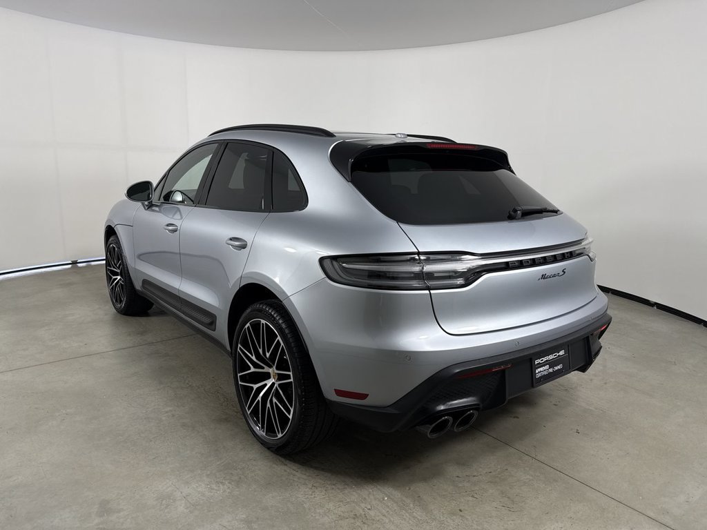 Certified 2026 Porsche Macan S AWD/4WD image 3