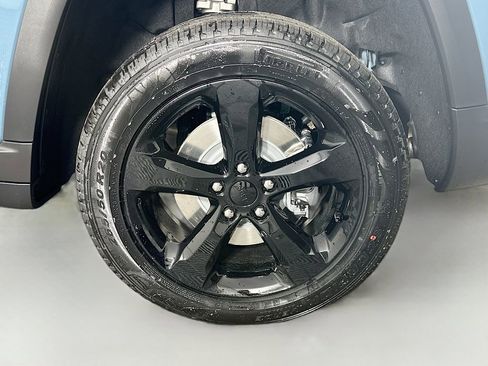 New 2026 Jeep Grand Cherokee L Limited image 17