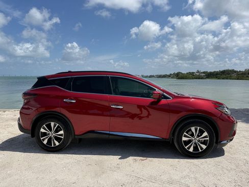 Used 2020 Nissan Murano SV w/ Premium Package FWD image 11