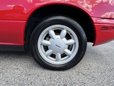 Used 1991 MAZDA MX-5 Miata RWD image 37