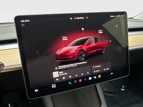 Used 2023 Tesla Model 3 Standard Range image 59