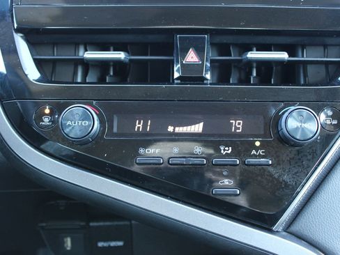 Used 2023 Toyota Camry XSE image 43