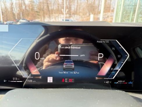 New 2026 BMW X7 xDrive40i w/ Executive Package image 13