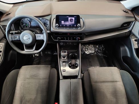 Used 2021 Nissan Rogue S image 16