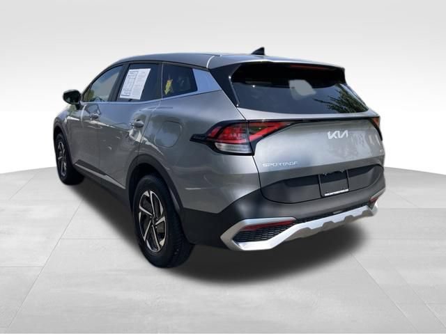 Used 2023 Kia Sportage LX AWD/4WD image 8