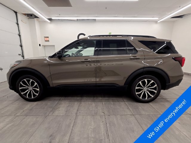 New 2026 Ford Explorer ST-Line AWD/4WD image 2