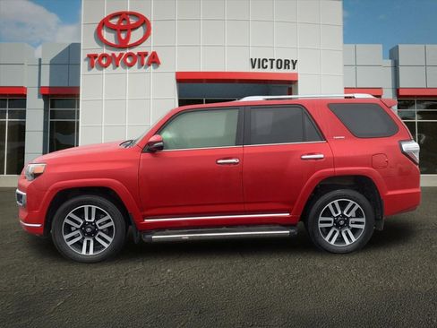 Used 2024 Toyota 4Runner Limited image 6