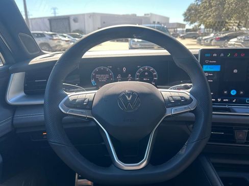 New 2026 Volkswagen Tiguan SE R-Line image 20