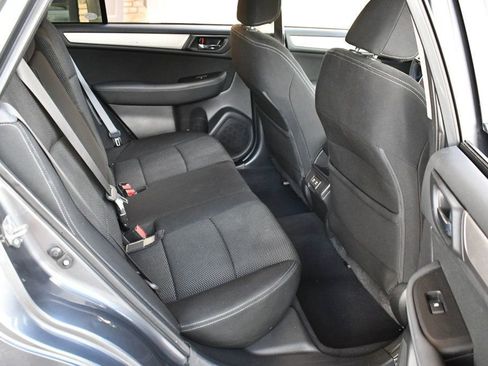 Used 2019 Subaru Outback 2.5i Premium w/ Popular Package #2 image 18