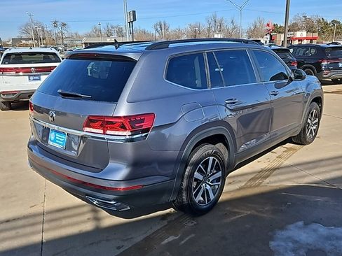 Used 2023 Volkswagen Atlas SE image 5