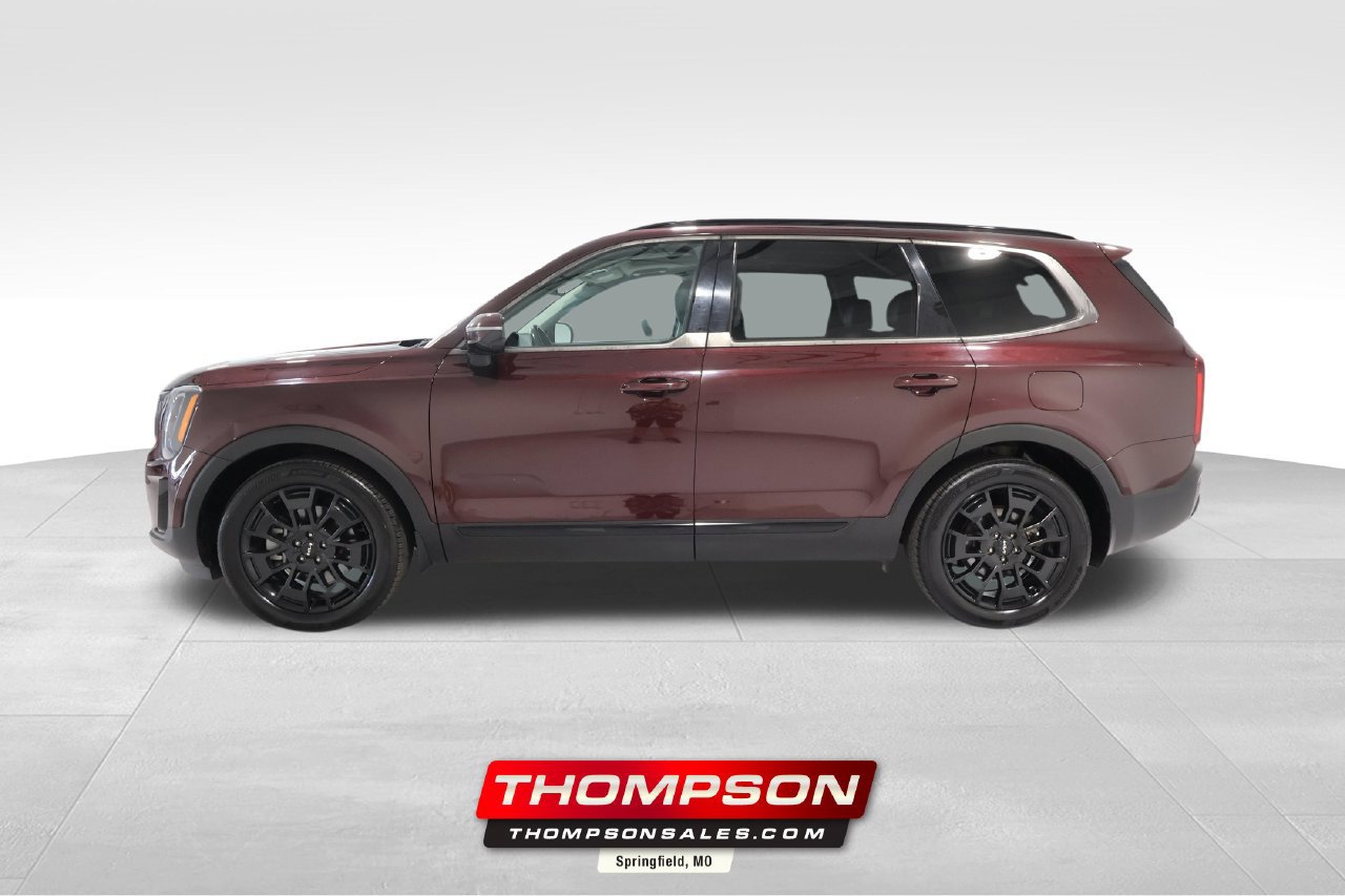 Used 2022 Kia Telluride SX w/ Nightfall Edition Package AWD/4WD image 1