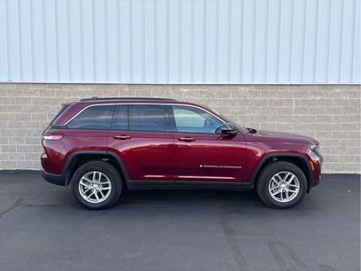 Used 2025 Jeep Grand Cherokee Laredo X w/ Luxury Tech Group I