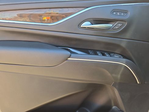 Used 2024 Cadillac Escalade Sport Platinum w/ LPO, Floor Liner Package image 15