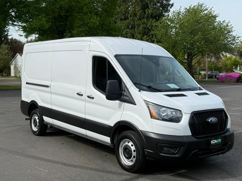 Used 2022 Ford Transit 250 Medium Roof RWD image 8