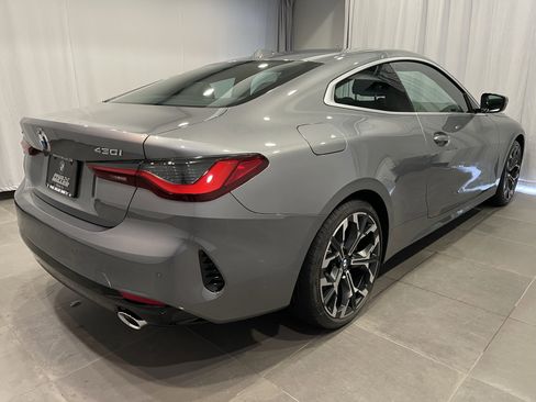 Used 2025 BMW 430i xDrive Coupe w/ Premium Package image 6