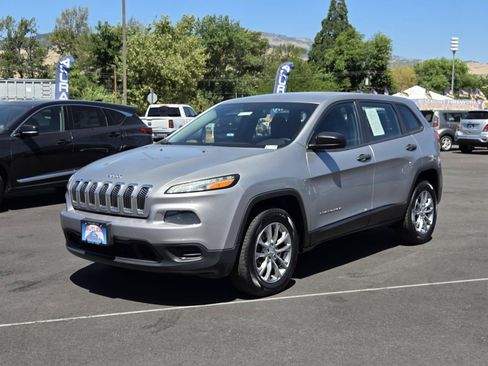 Used 2016 Jeep Cherokee Sport AWD/4WD image 1