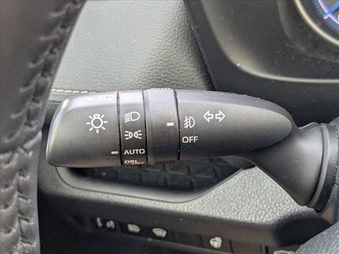 Used 2024 Toyota RAV4 XLE Premium image 6