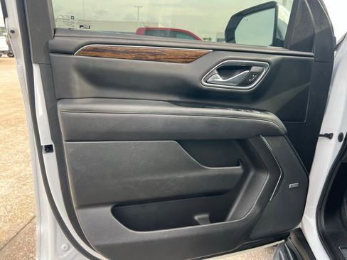 Used 2023 Chevrolet Tahoe Premier AWD/4WD image 10