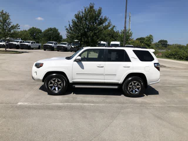 Used 2020 Toyota 4Runner TRD Off-Road Premium w/ Moonroof Package AWD/4WD image 3