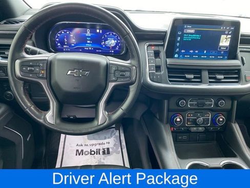 Certified 2022 Chevrolet Suburban RST w/ Luxury Package image 7