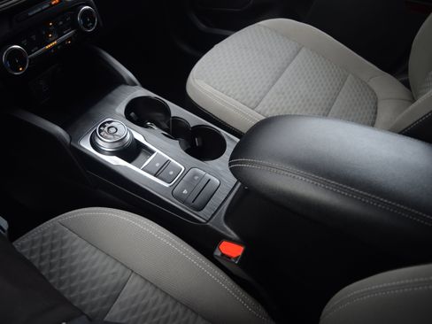 Certified 2022 Ford Escape SE w/ Convenience Package image 13