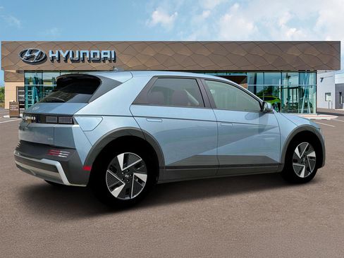 New 2026 Hyundai Ioniq 5 SE AWD/4WD image 8