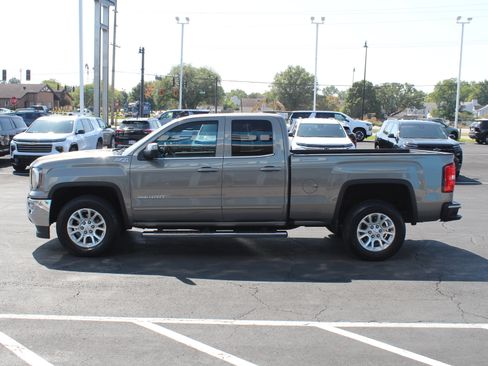 Used 2017 GMC Sierra 1500 SLE w/ SLE Value Package image 7