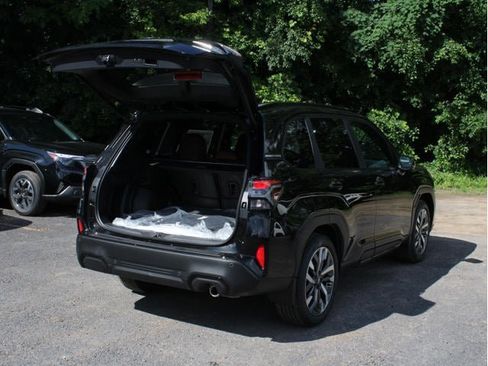 New 2026 Subaru Forester Touring AWD/4WD image 25