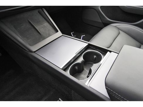 Used 2025 Tesla Model 3 RWD image 19
