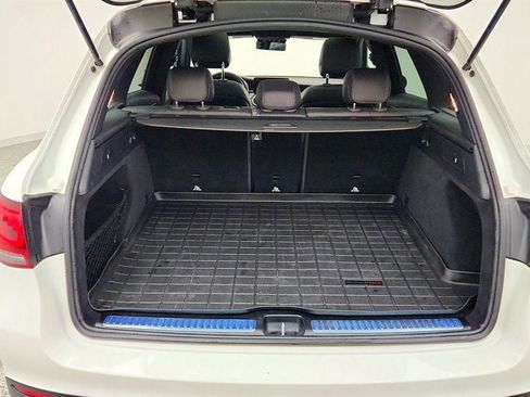 Used 2020 Mercedes-Benz GLC 300 4MATIC image 20