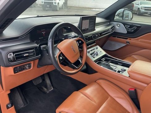 Used 2021 Lincoln Aviator Black Label Grand Touring image 10