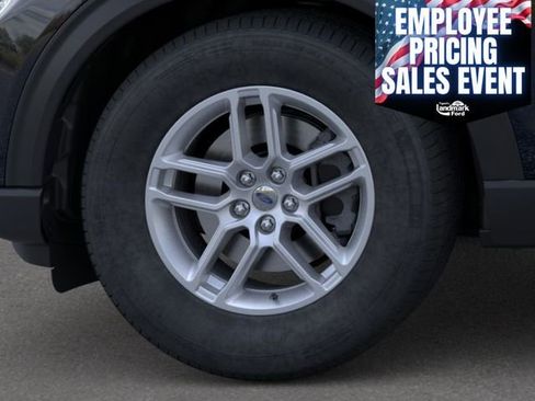 New 2026 Ford Explorer Active AWD/4WD image 19