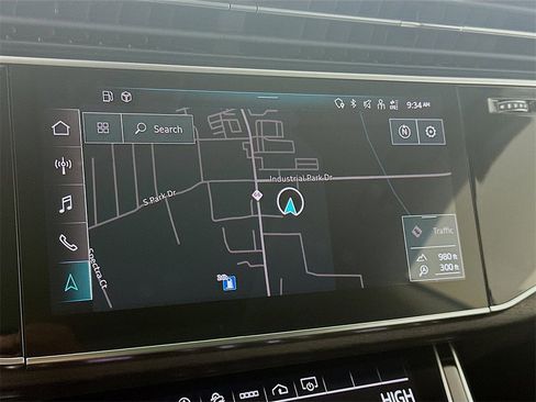 Used 2021 Audi Q8 Premium Plus w/ Premium Plus Package image 19